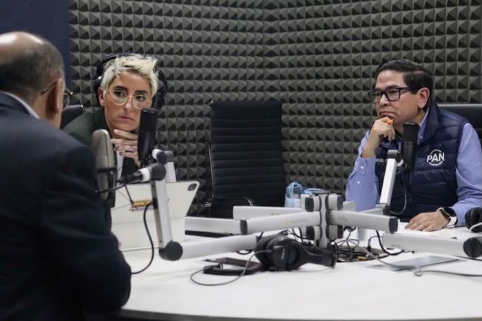 Diputados del PAN CDMX presentando iniciativa sobre derechos de la mujer